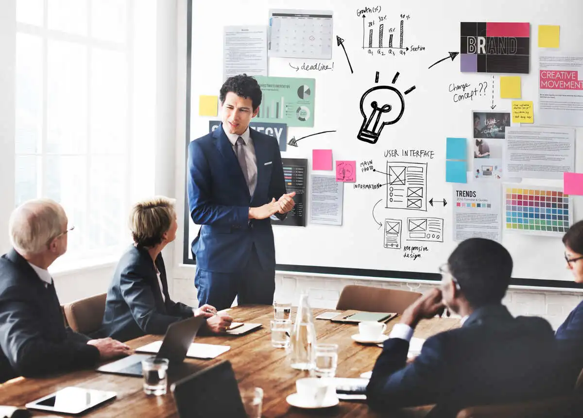 We combine advanced digital strategies